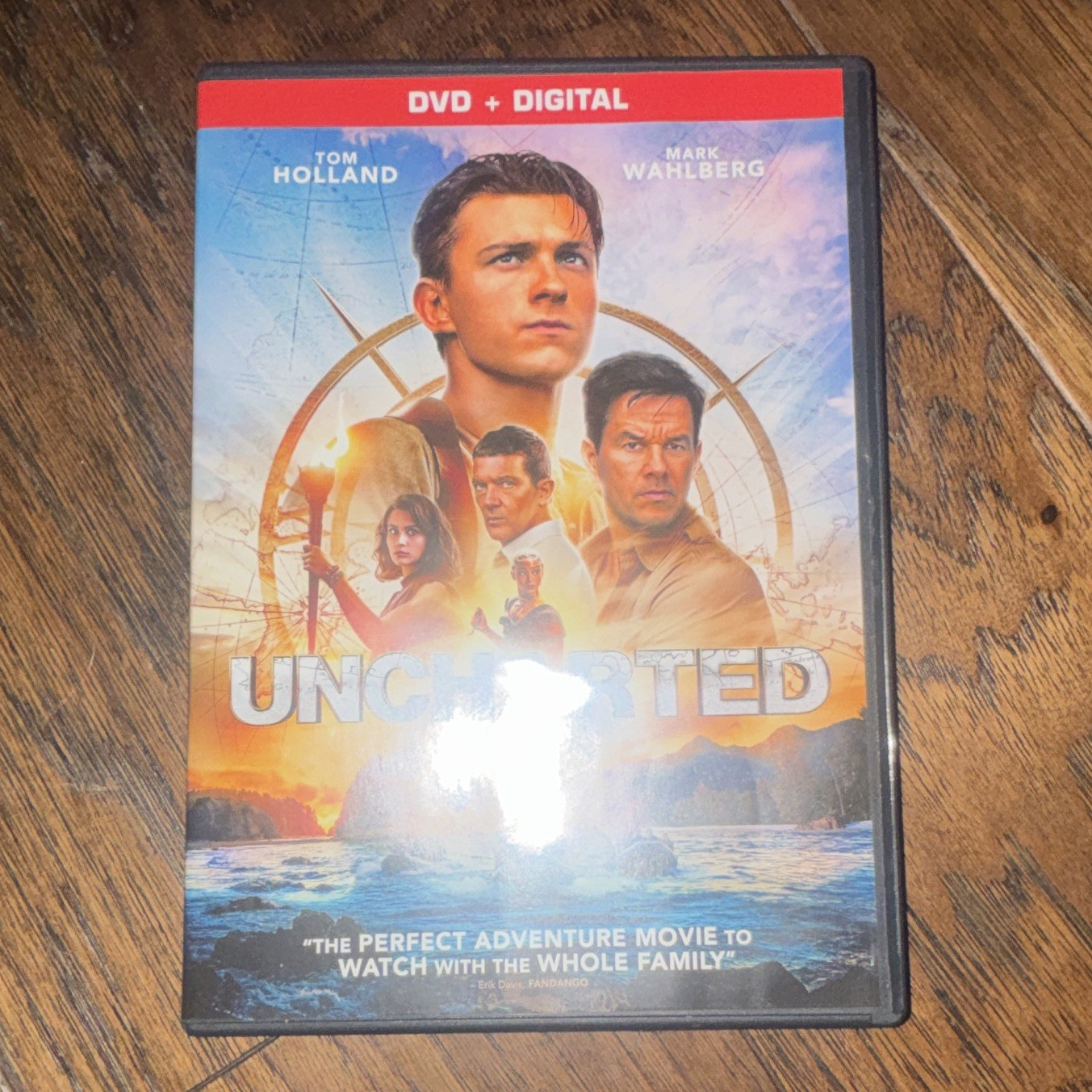 Uncharted DVD + Digital Copy Tall DVD Case – Tom Holland, Mark Wahlberg
