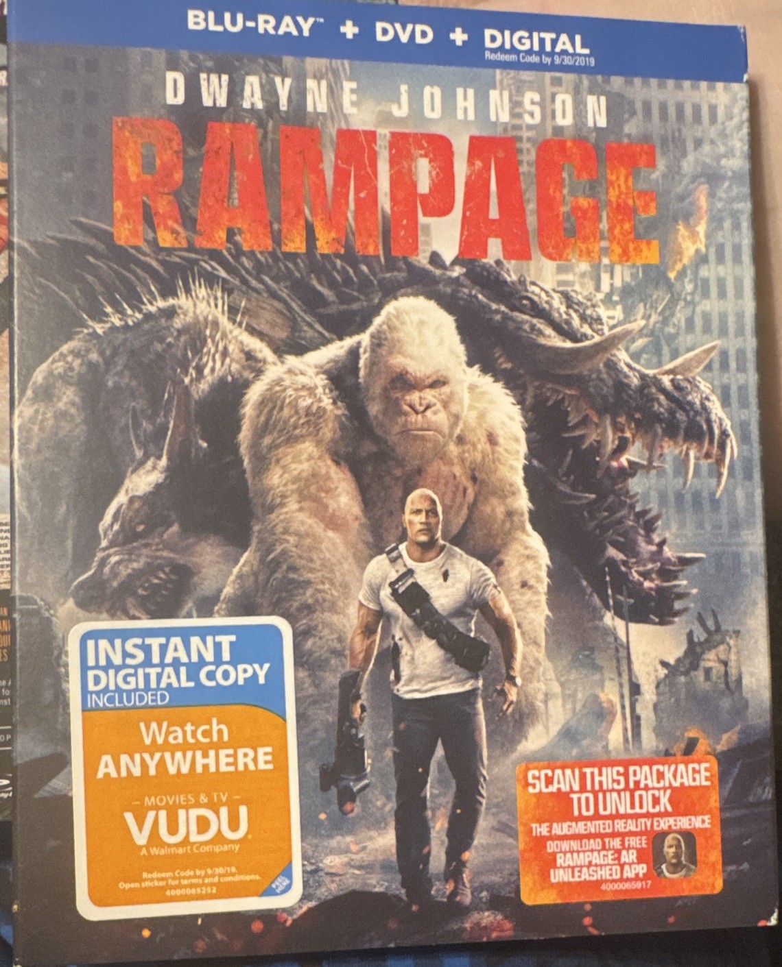 Warner Bros. Rampage Blu-ray+DVD+Digital (PG-13) Dwayne Johnson 108 min
