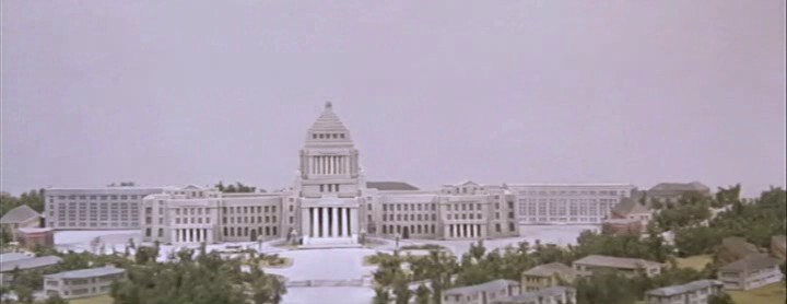 THE LAST WAR (2 versions, subbed and dubbed)