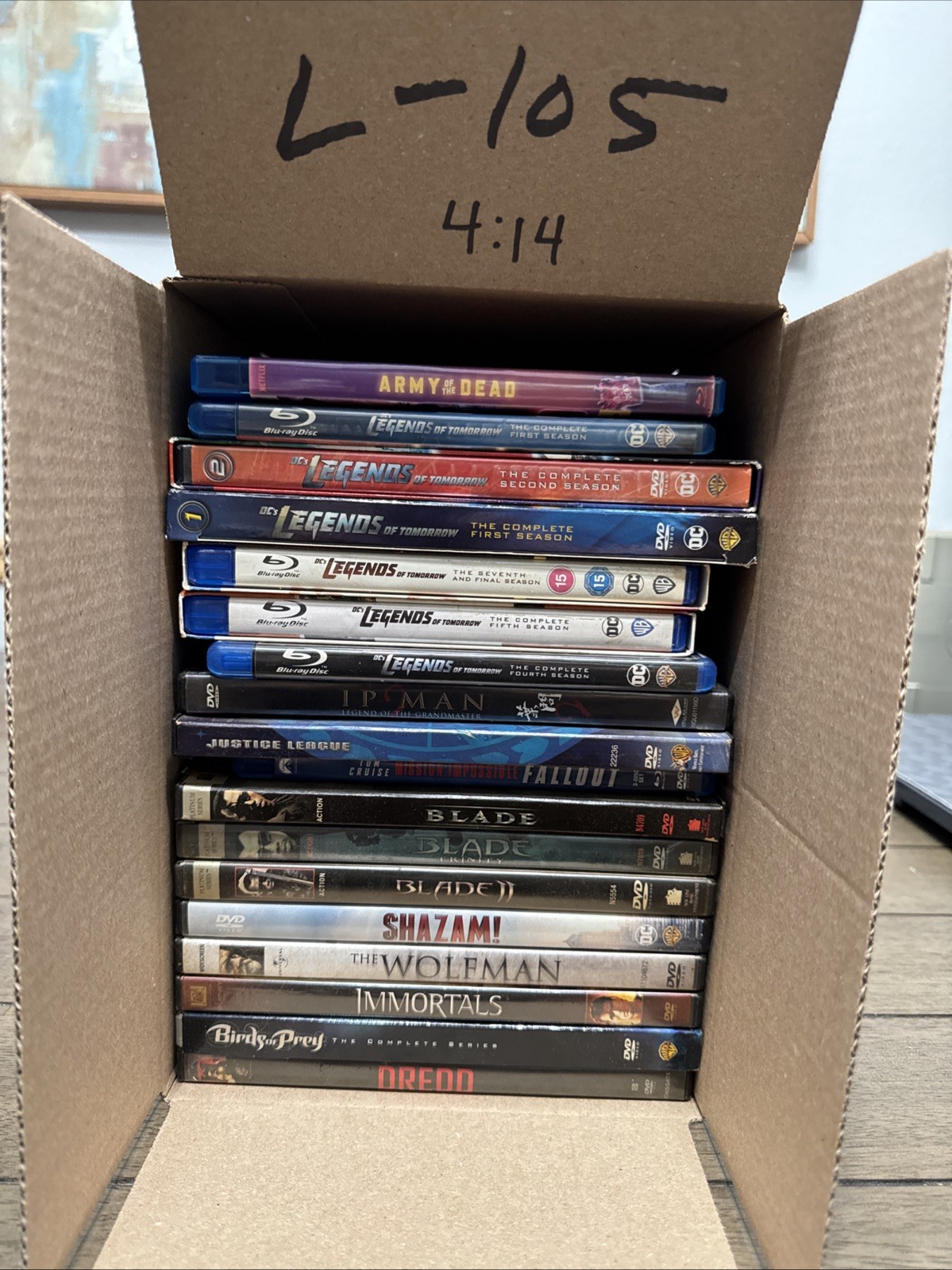 18 DVD/Blu-Ray Lot: DC Legends of Tomorrow, Blade Trilogy, Birds of Prey