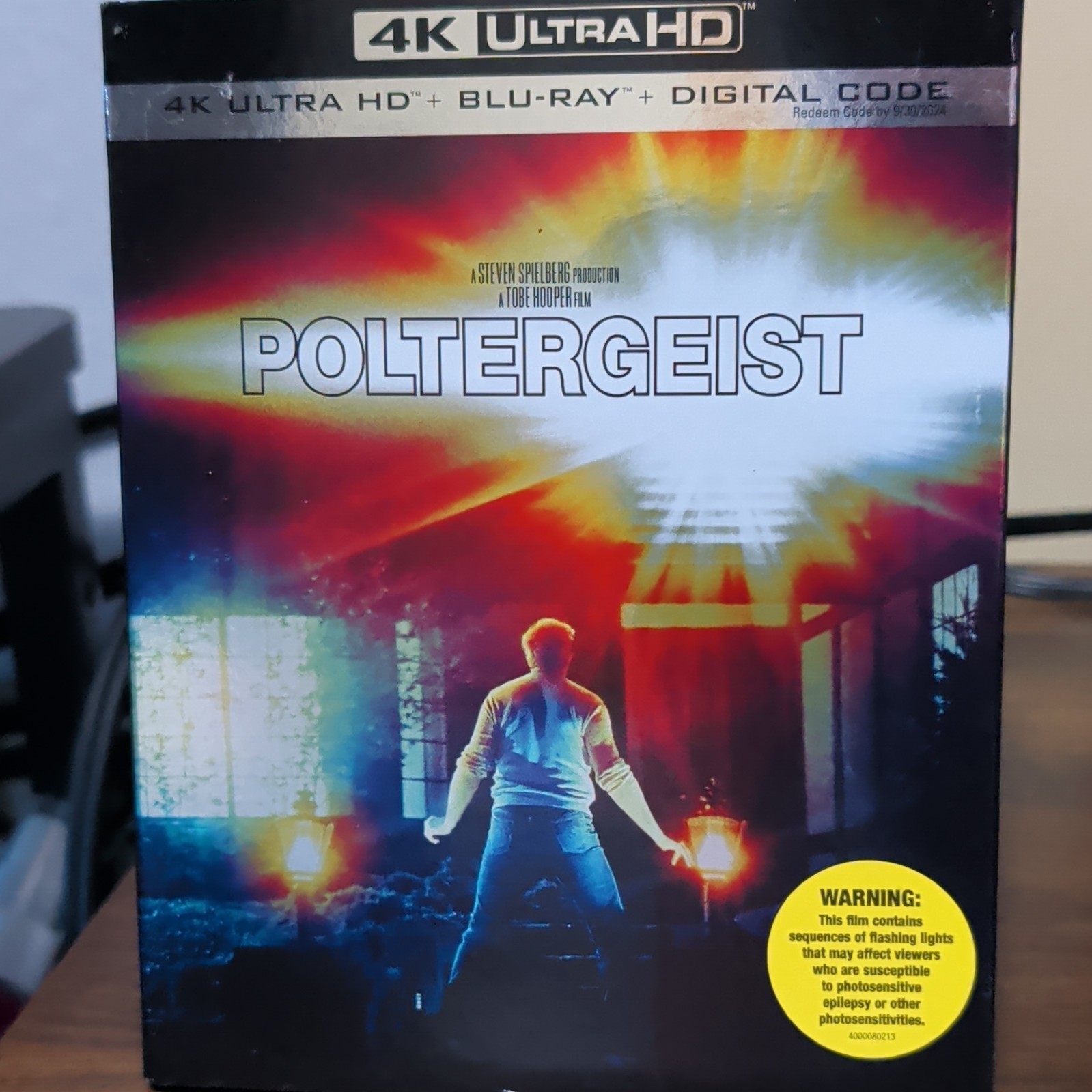 Poltergeist 4K UHD Blu-ray + Digital Code Tobe Hooper Director PG 114 Min