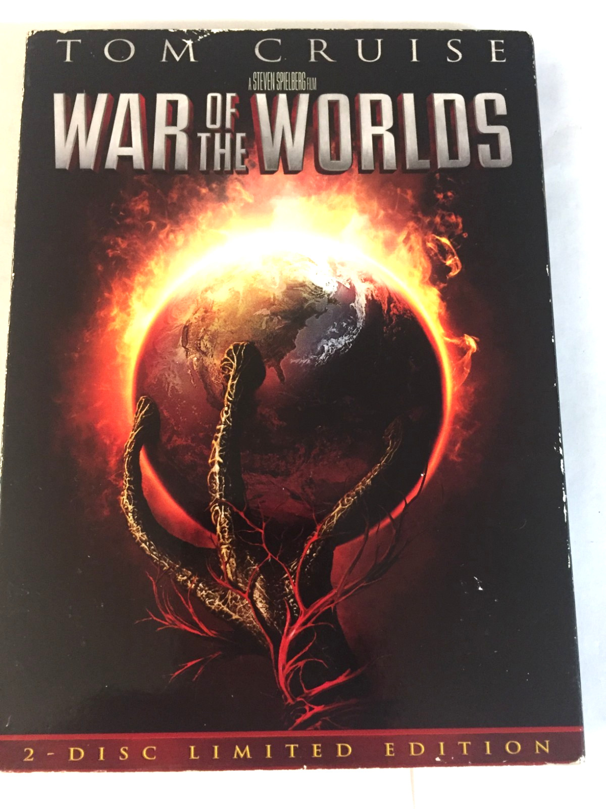 War of the Worlds Tom Cruise DVD / Ships free Same Day with Tracking
