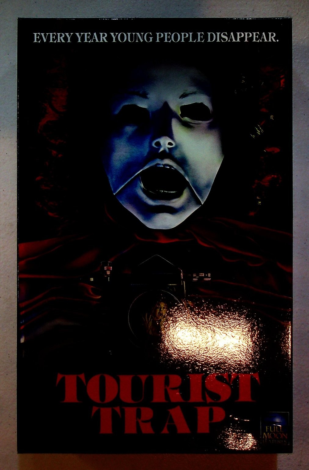 Tourist Trap Blu-ray DVD Combo 2020 Remastered Uncut Chuck Connors Figurine