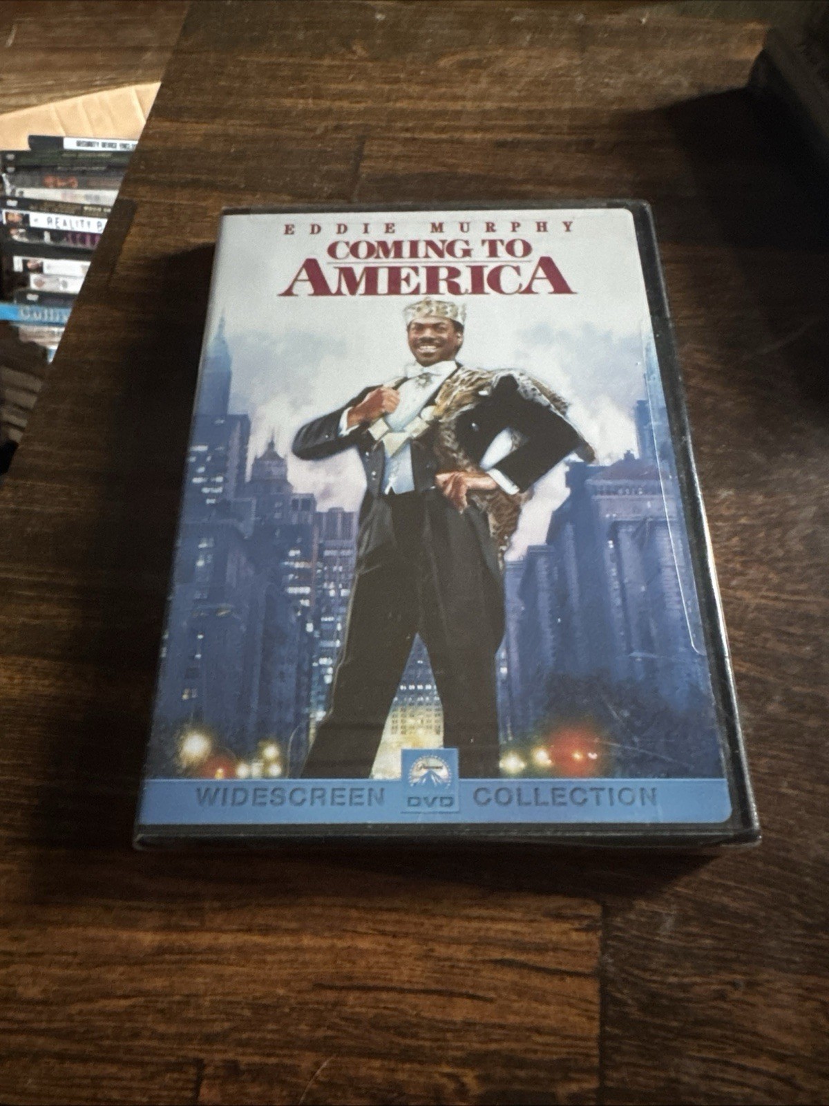 Coming to America DVD Widescreen English Captions R 1988 114 min Eddie Murphy