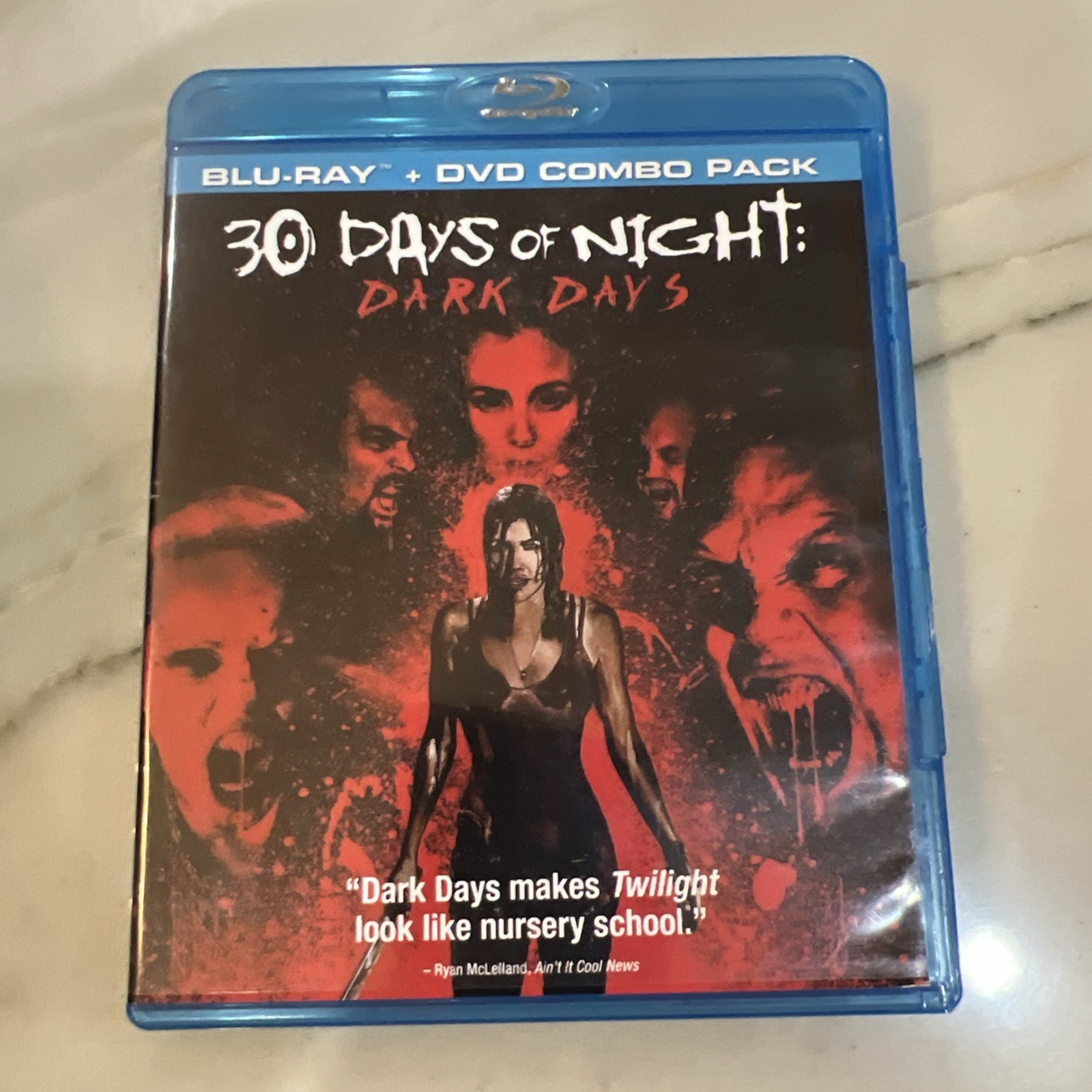 30 Days of Night Dark Days Blu-ray DVD Combo 2010 Kiele Sanchez Horror