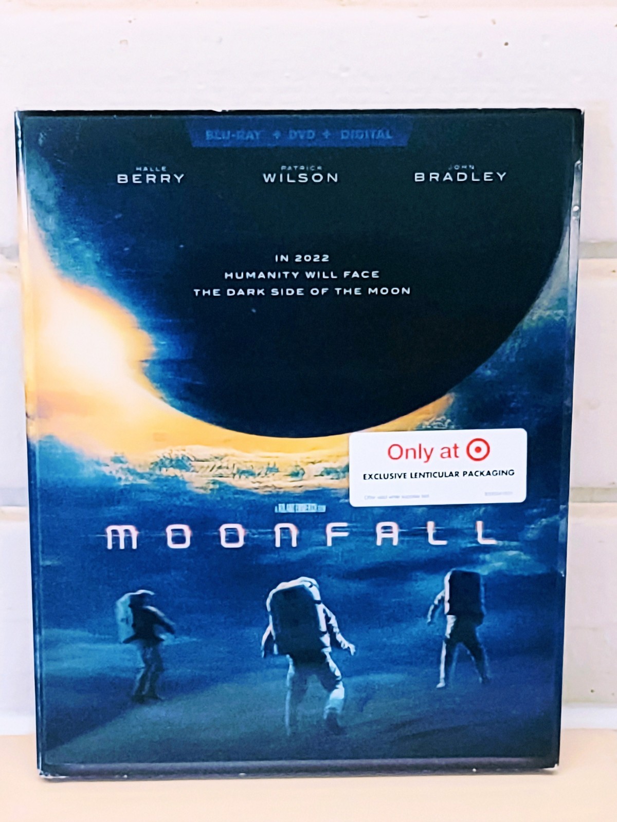 MOONFALL – BLU RAY + DVD (2022) (Target Exclusive 3D Sleeve)