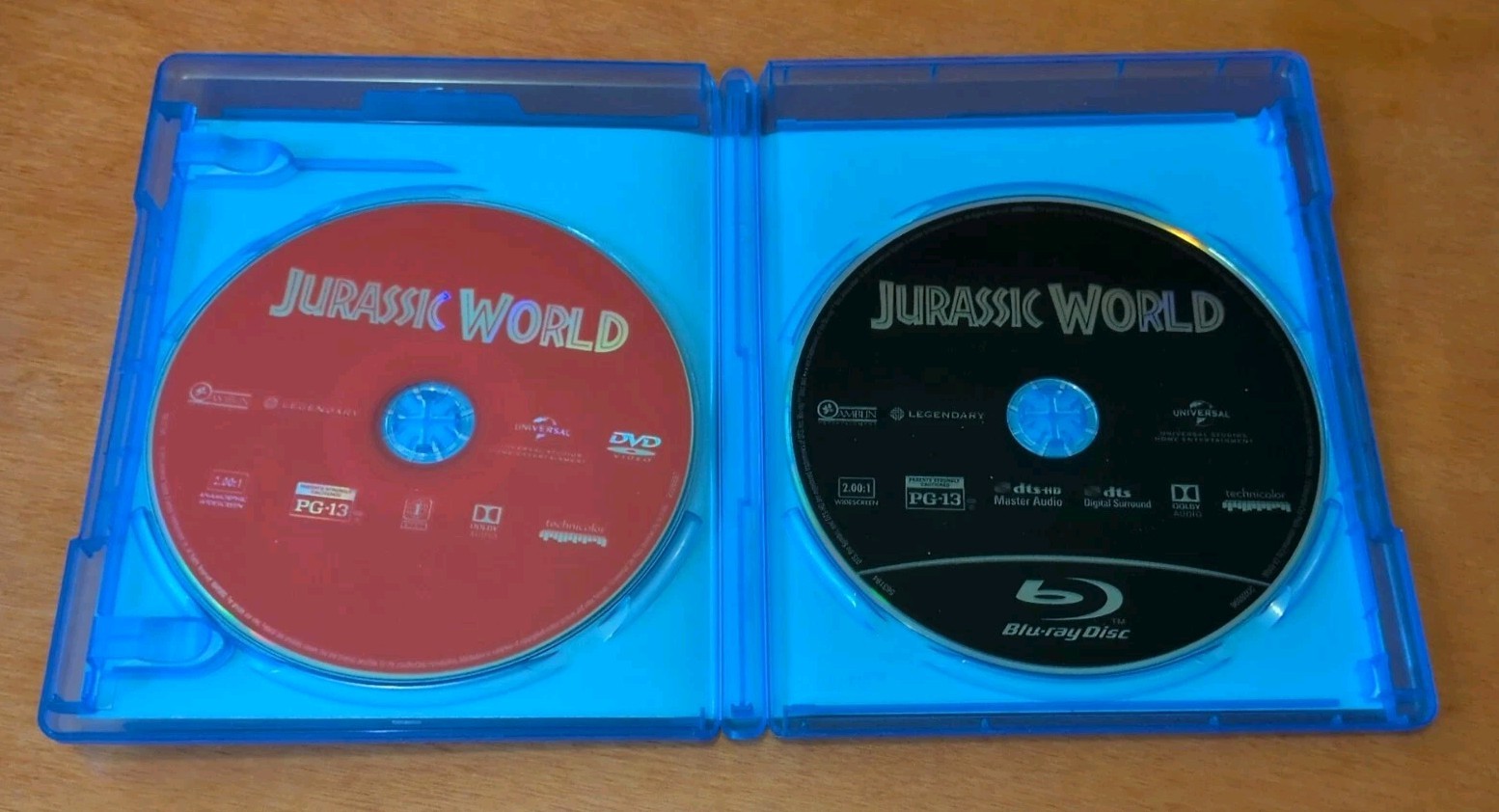 Jurassic World blu-ray Chris Pratt Bryce Dallas Howard Colin Trevorrow