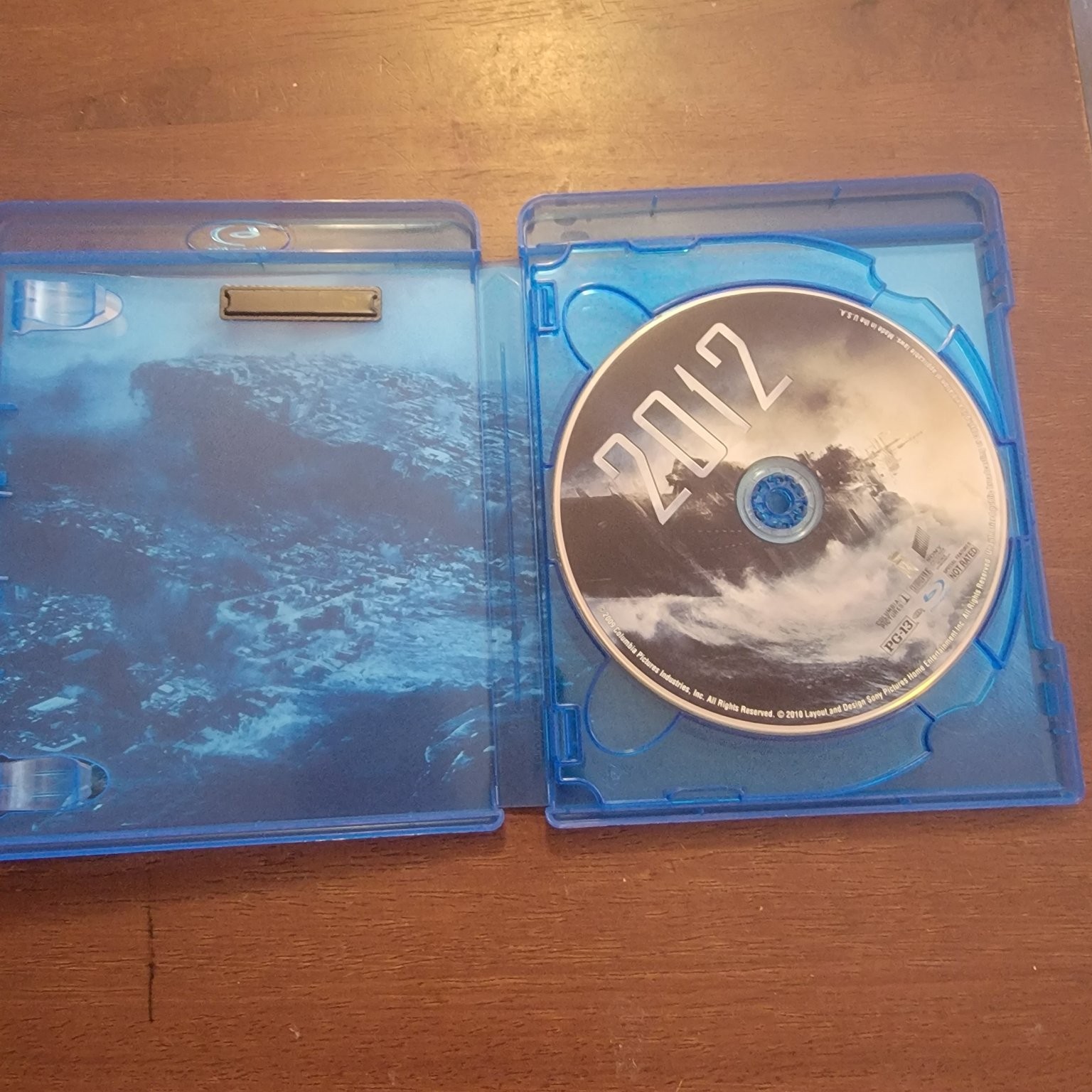 2012 Blu-ray 2009 Two-Disc Special Edition Roland Emmerich John Cusack