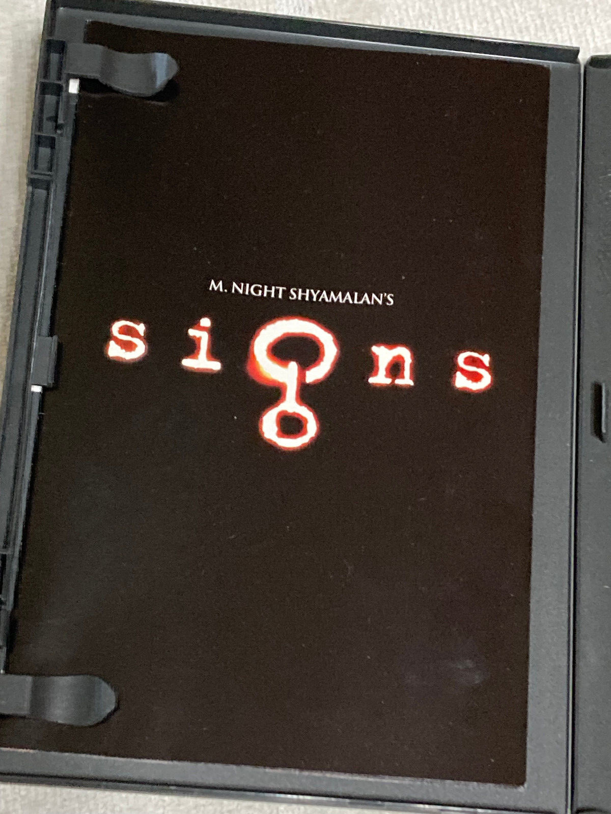 Signs DVD 2002 Widescreen Edition 1.85:1/16:9