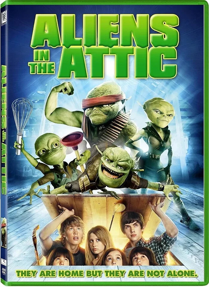 Aliens in the Attic (DVD, 2009, Widescreen) Ashley Tisdale, Kevin Nealon