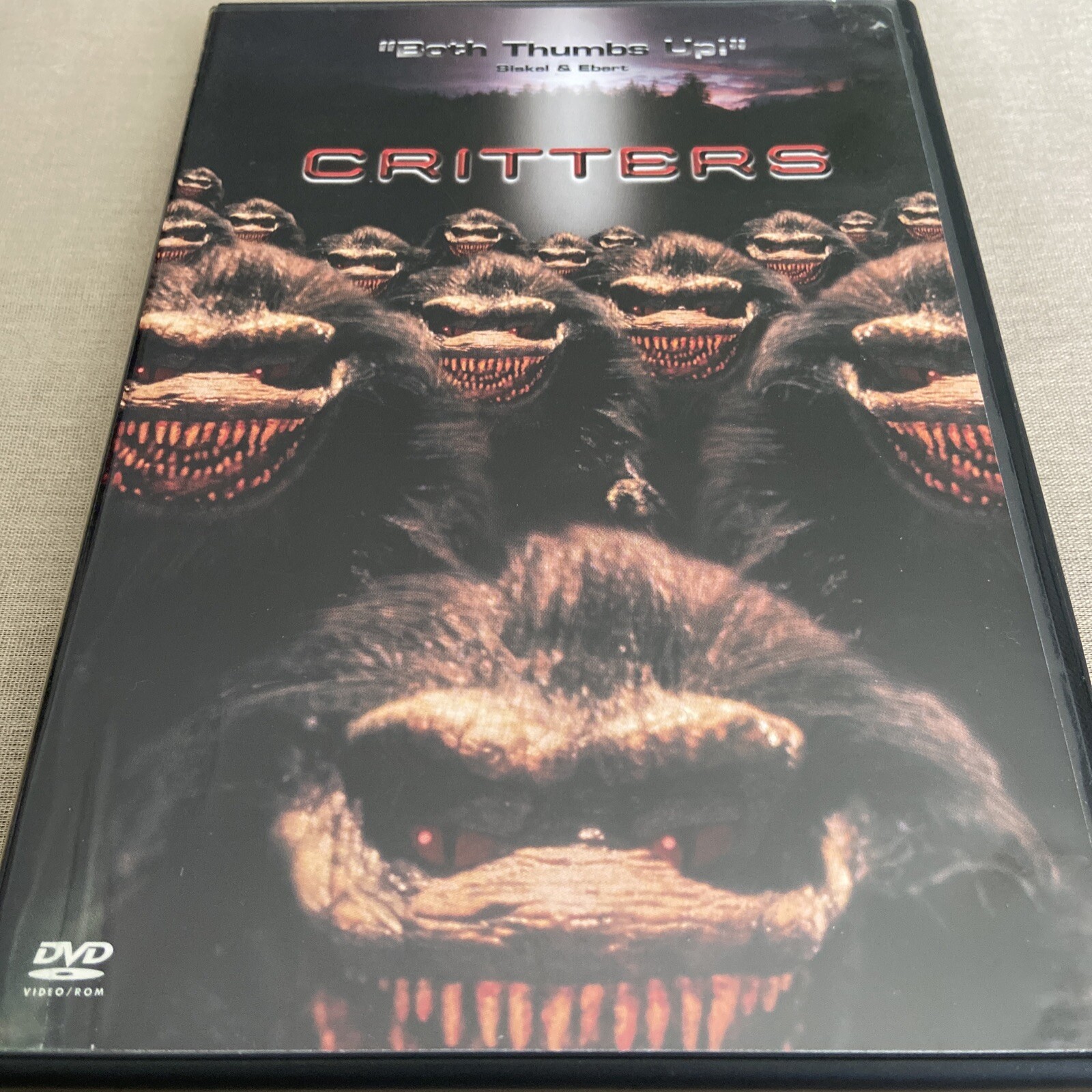 Critters (DVD, 1986) Horror Comedy w/ Insert Dee Wallace Stone M Emmet Walsh +