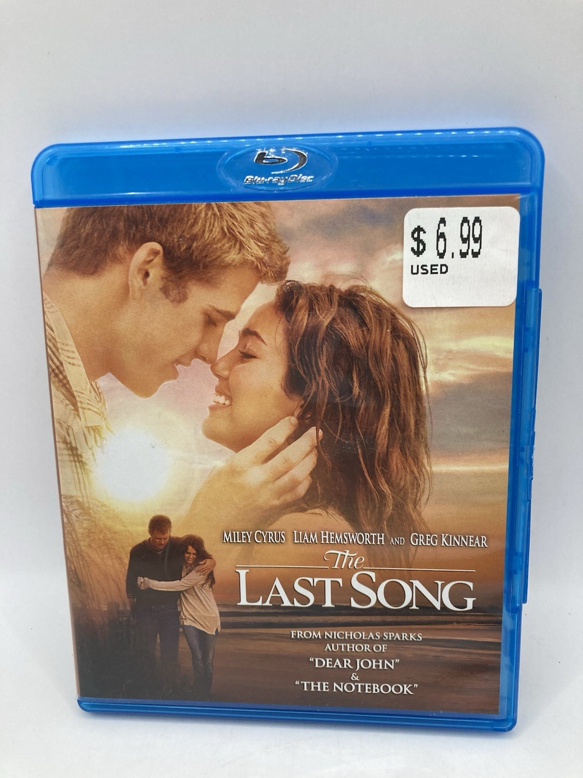 2010 The Last Song (Blu-ray ONLY) Miley Cyrus, Liam Hemsworth 107 Min