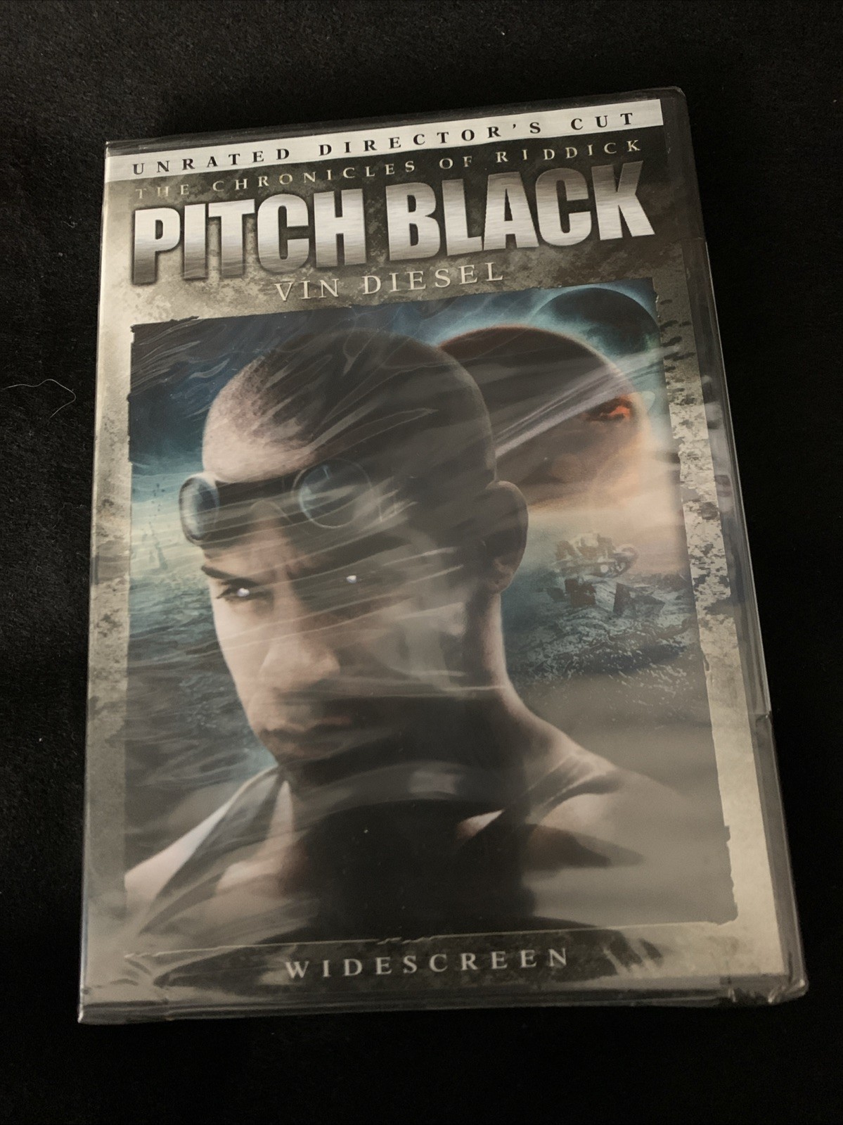 Chronicles of Riddick: Pitch Black (DVD 2000 Unrated Director’s Cut) Vin Diesel