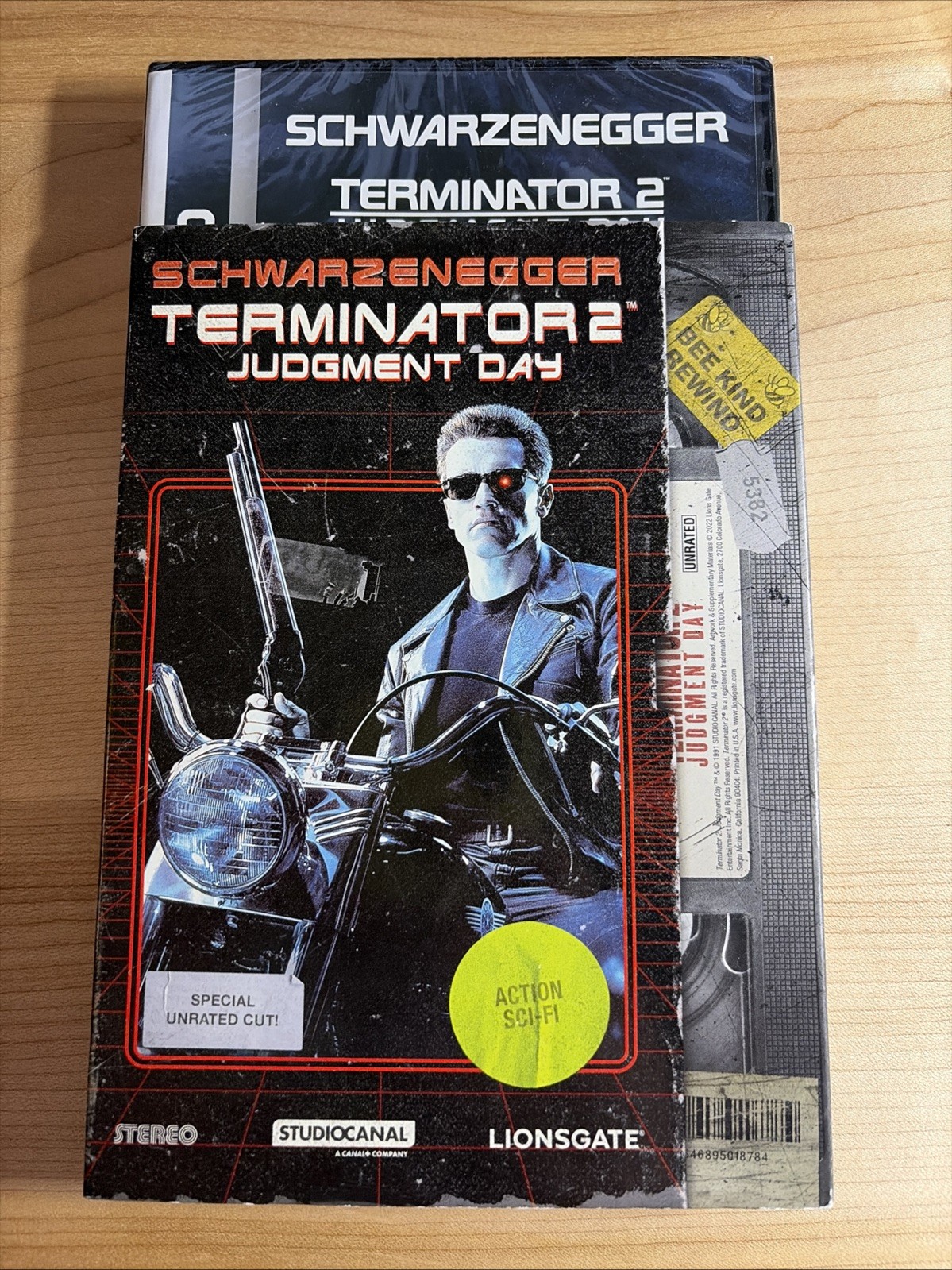 Terminator 2 Judgment Day T2 DVD W Walmart Exclusive Retro Slipcover NEW 1991