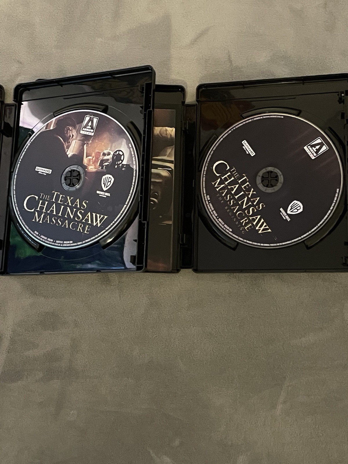 The Texas Chainsaw Massacre ( 4KUHD Blu-Ray ) (2003 & 2006) Arrow Video LE Slip