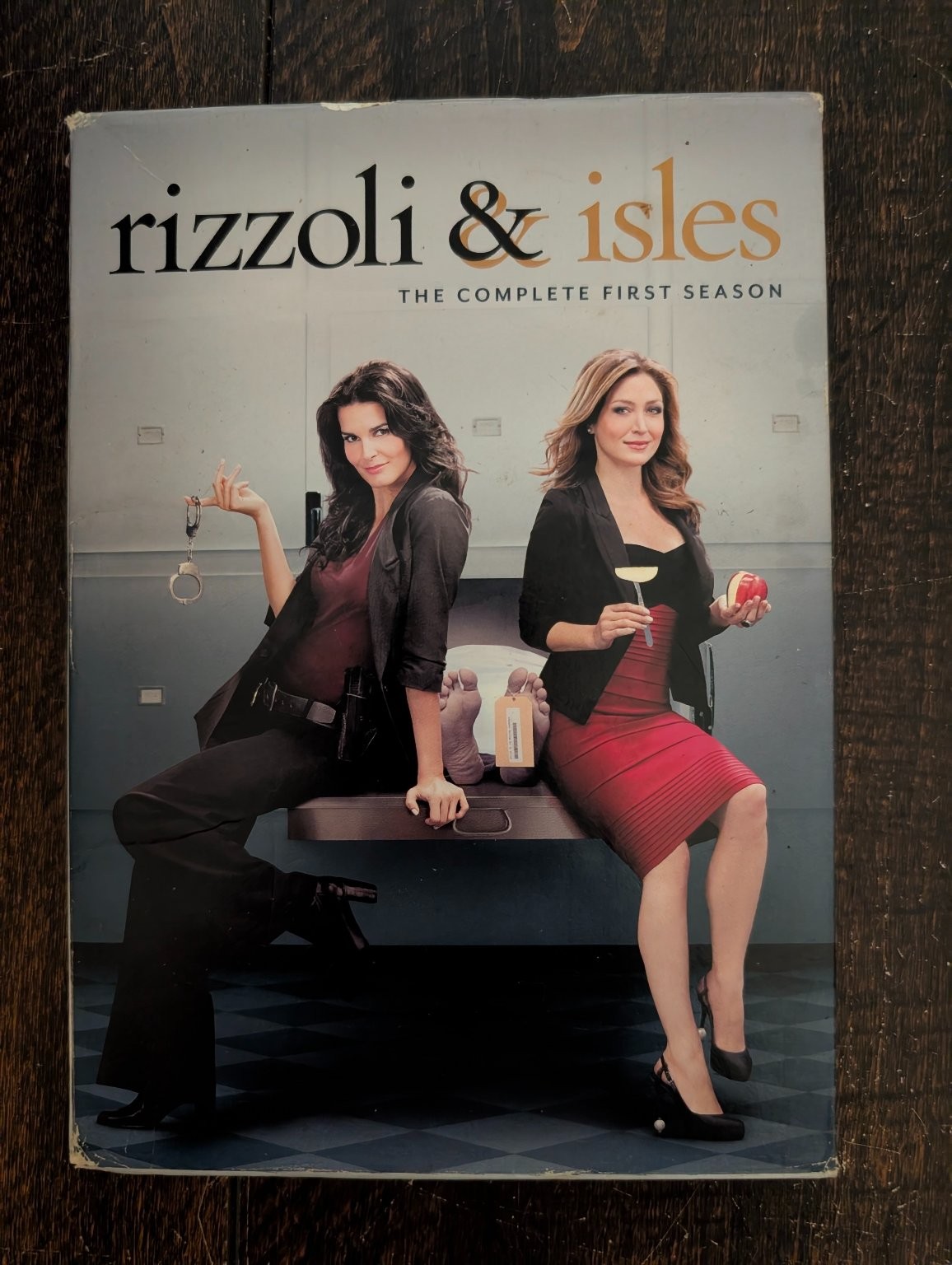 Rizzoli & Isles DVD 2010 Complete First Season Angie Harmon Sasha Alexander