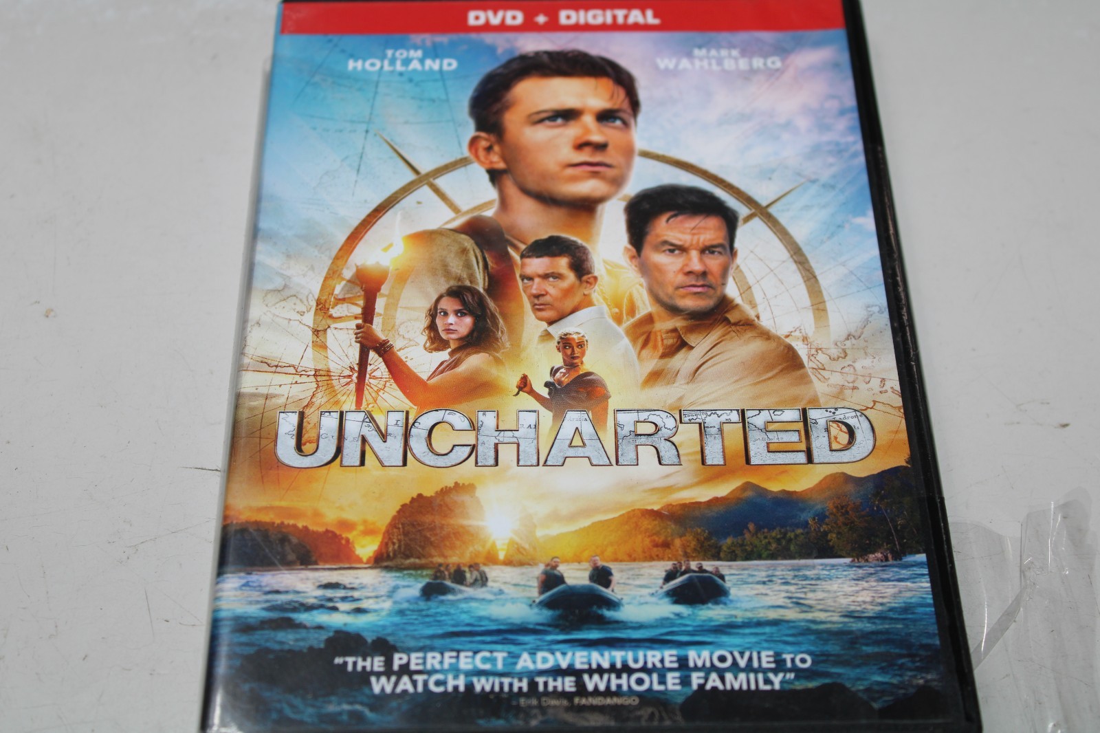 Uncharted (DVD 2022) PlayStation Mark Wahlberg Tom Holland