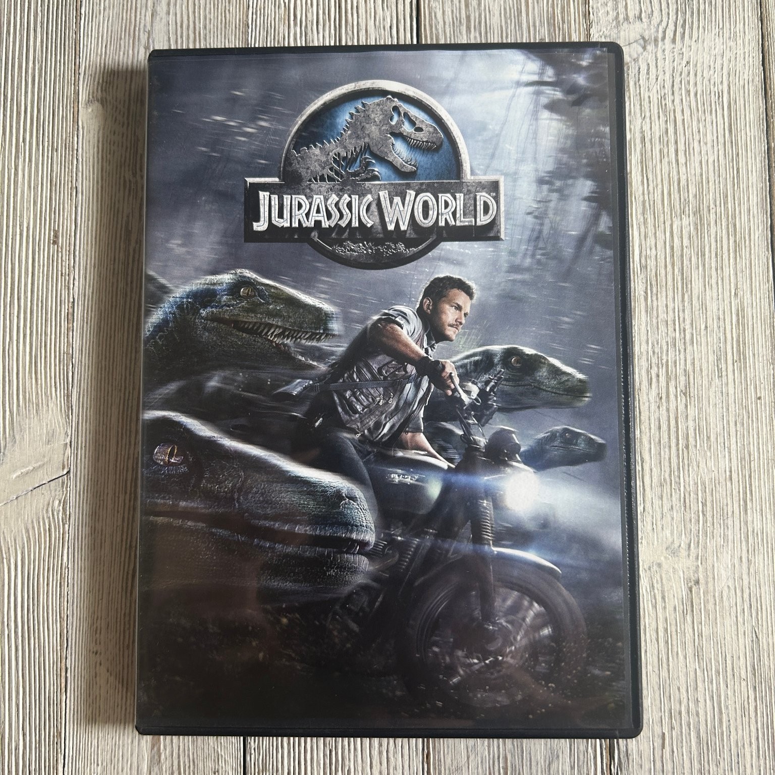 Jurassic World DVD 2015 Chris Pratt Bryce Dallas Howard Colin Trevorrow PG-13