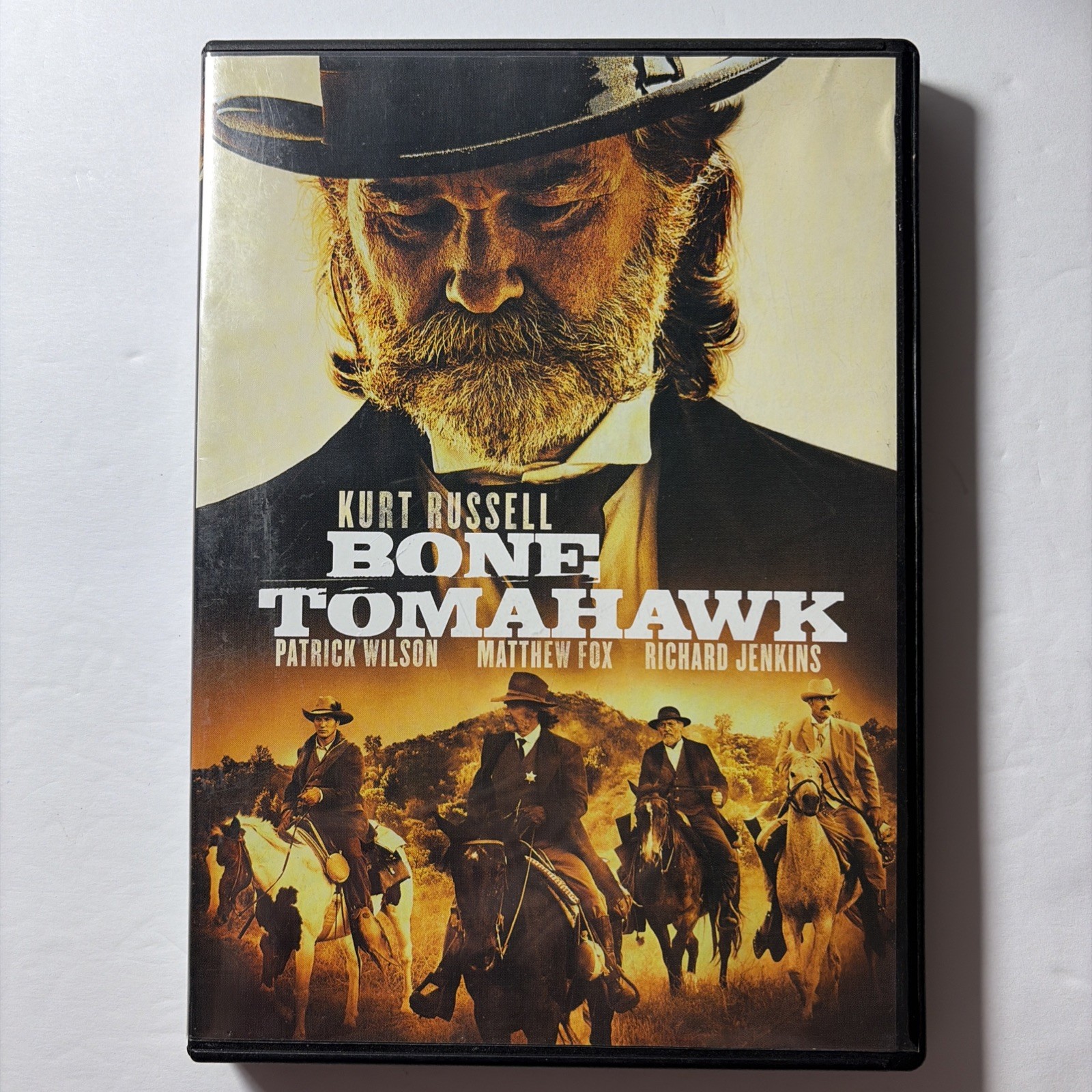 Bone Tomahawk DVD LIKE NEW Kurt Russell Patrick Wilson Matthew Fox Richard Jenki