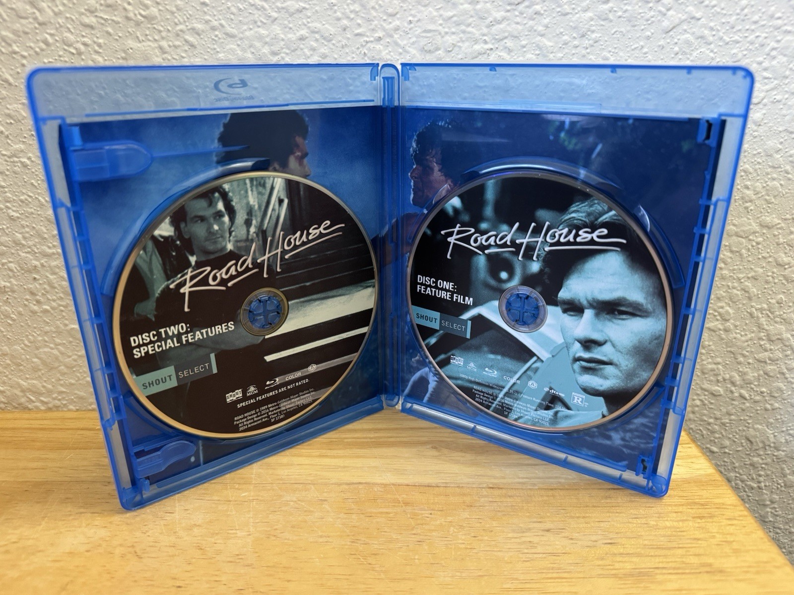 Road House (Blu-ray, 1989, Collector’s Edition) Complete Set MINT SHIPS FREE!!!
