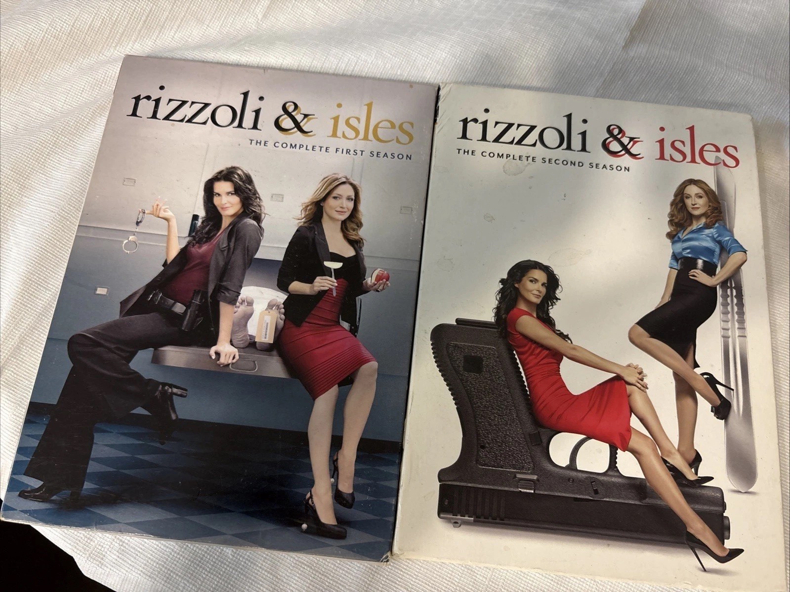 LOT of Rizzoli & Isles Season 1+2 DVD’s Angie Harmon Sasha Alexander