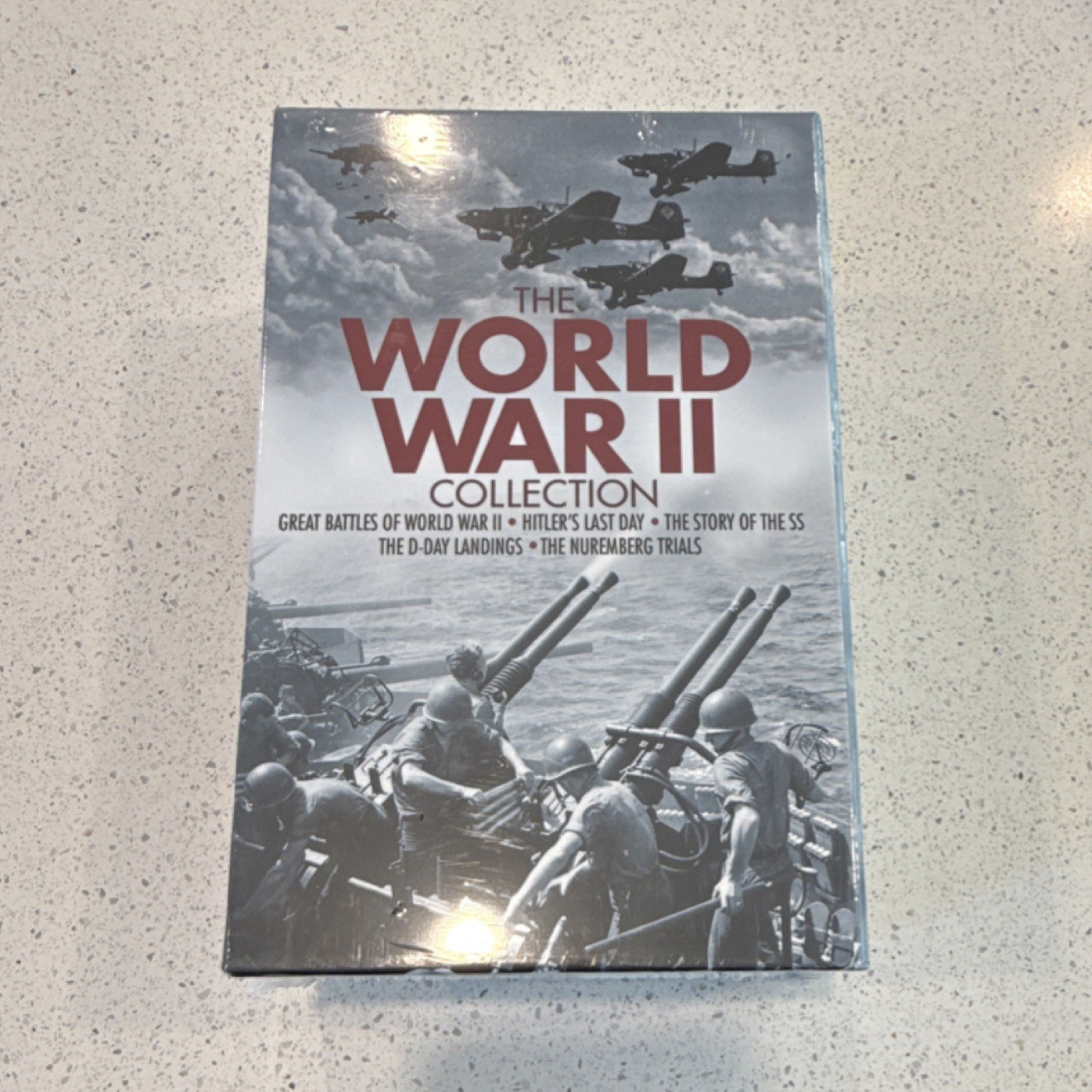 The World War II Collection Book – The World War II Collection