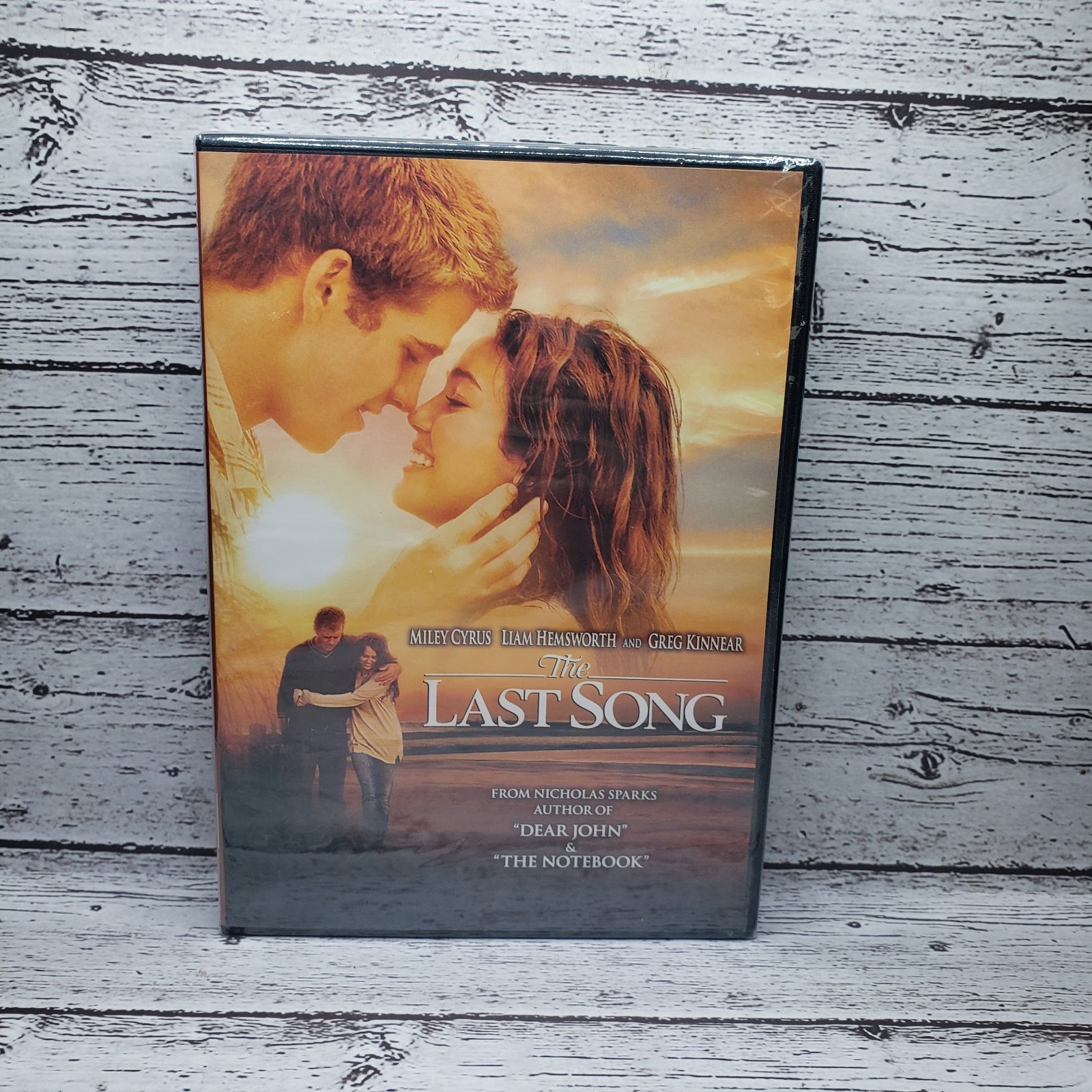 The Last Song (DVD, 2010) Nicholas Sparks Miley Cirus Touchstone Entertainment