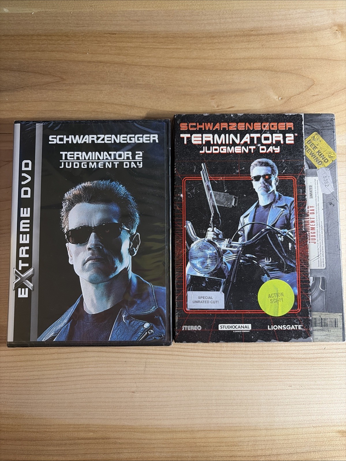 Terminator 2 Judgment Day T2 DVD W Walmart Exclusive Retro Slipcover NEW 1991