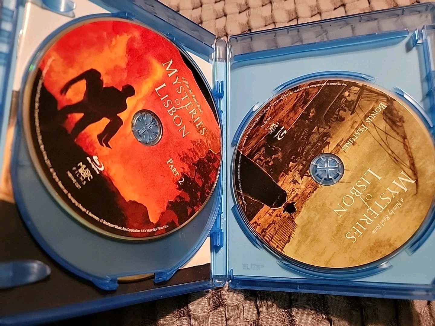 Mysteries of Lisbon (Blu-ray, 2010, 3-Disc Set) Music Box Films Raul Ruiz