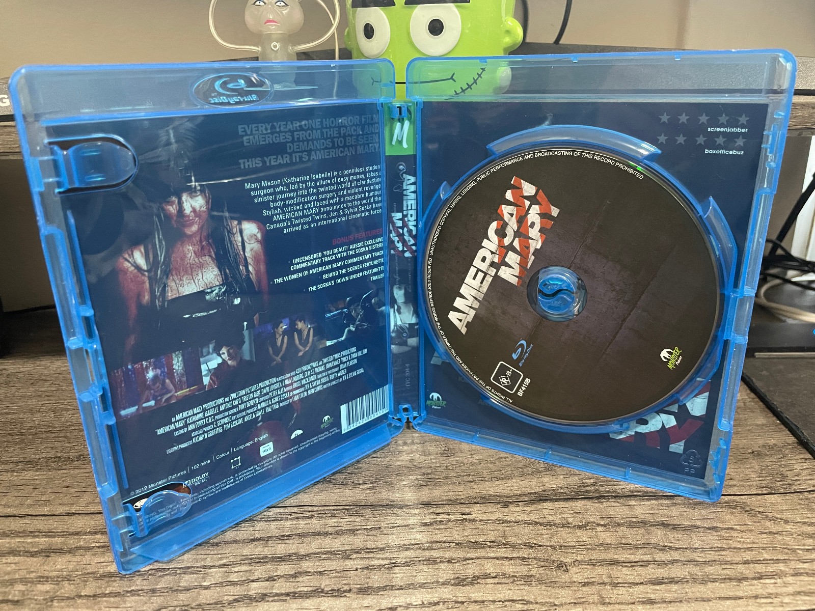 AMERICAN MARY AUS Import NEW BLURAY Soska Sisters Twisted Twins US Seller Reg B