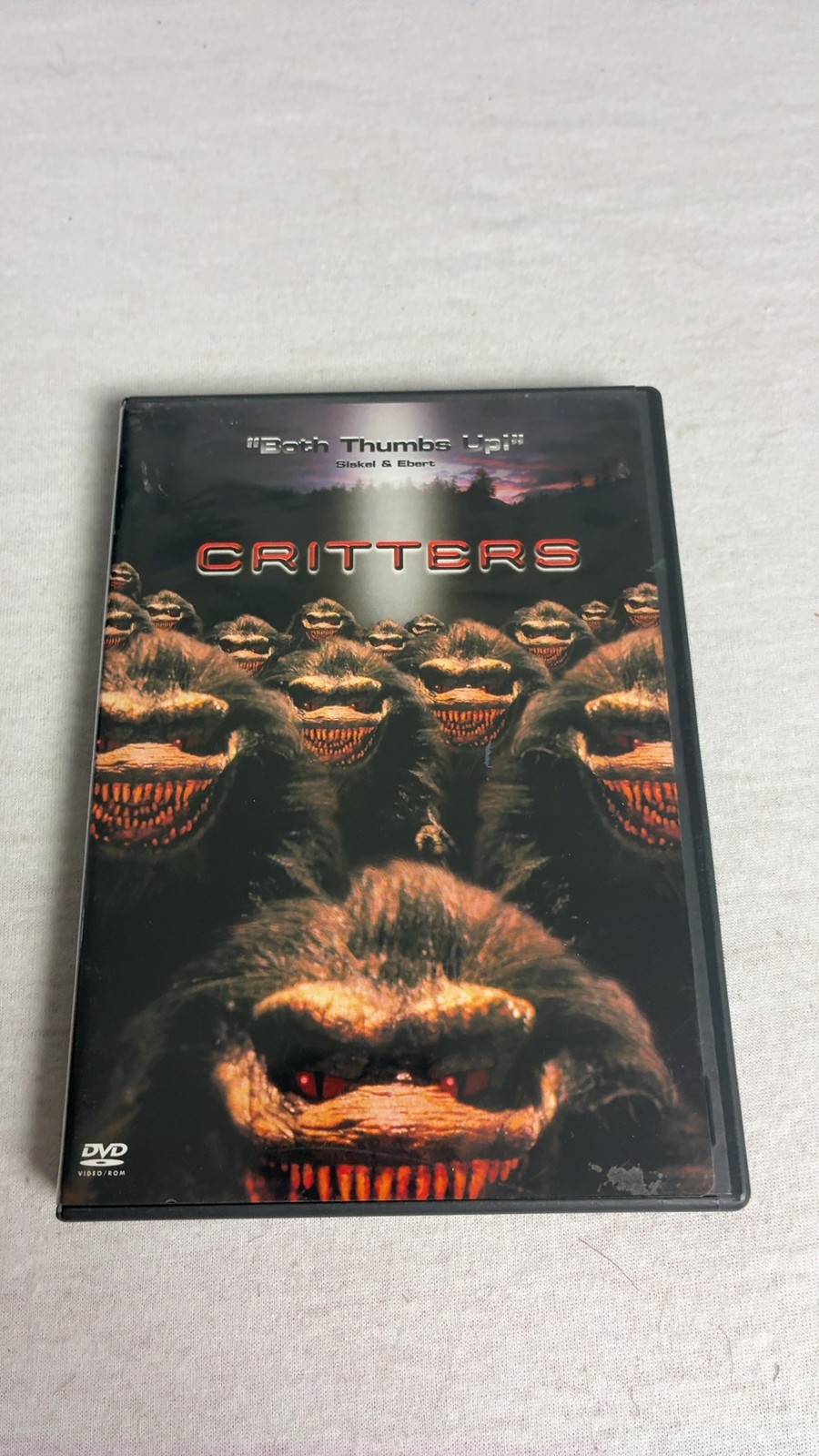New Line Home Video Critters DVD **Buy 2+ Save 45%** Stephen Herek Dee Wallace