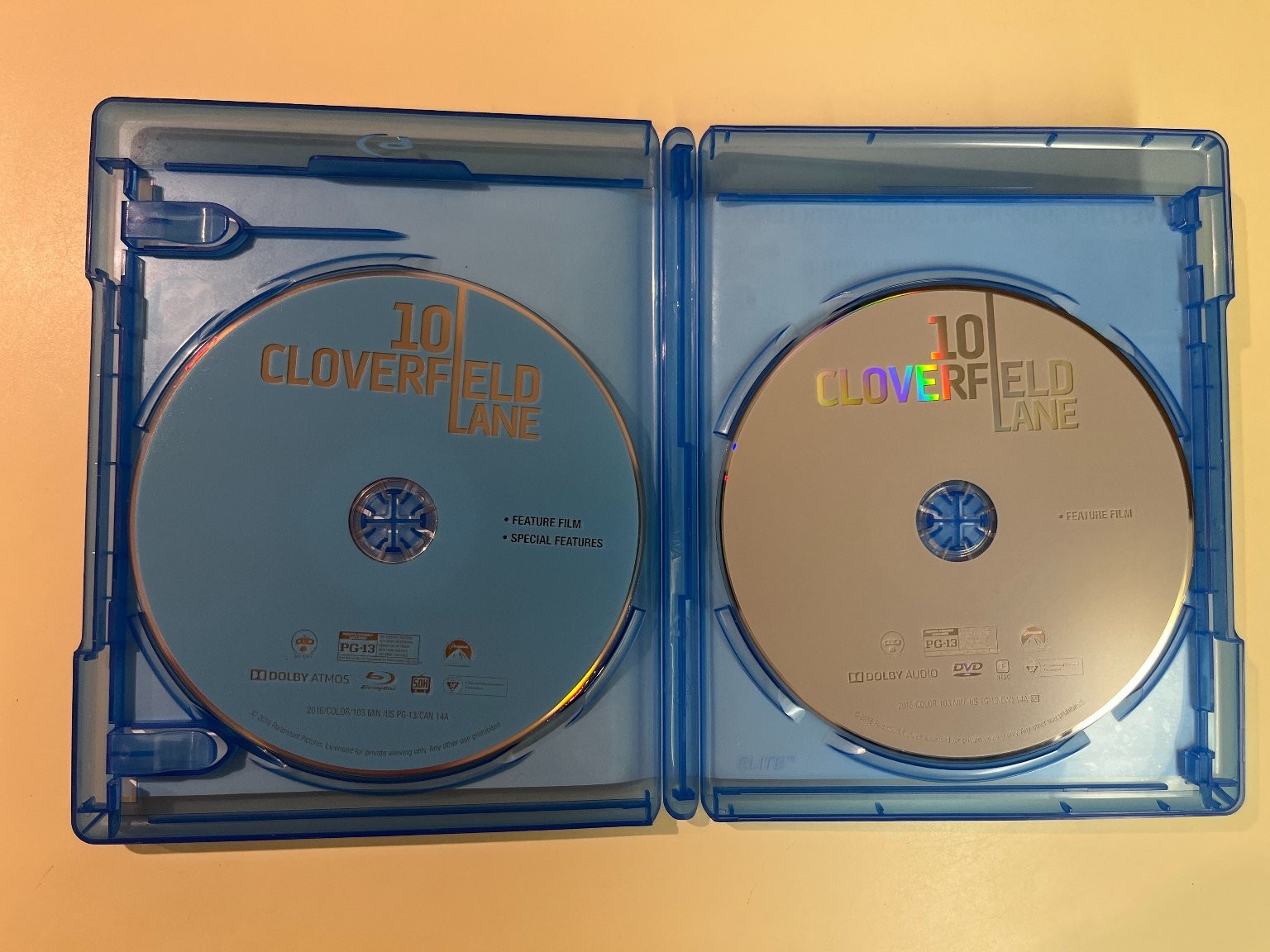 10 Cloverfield Lane Blu-ray + DVD, Mary Elizabeth Winstead, John Goodman, Bonus