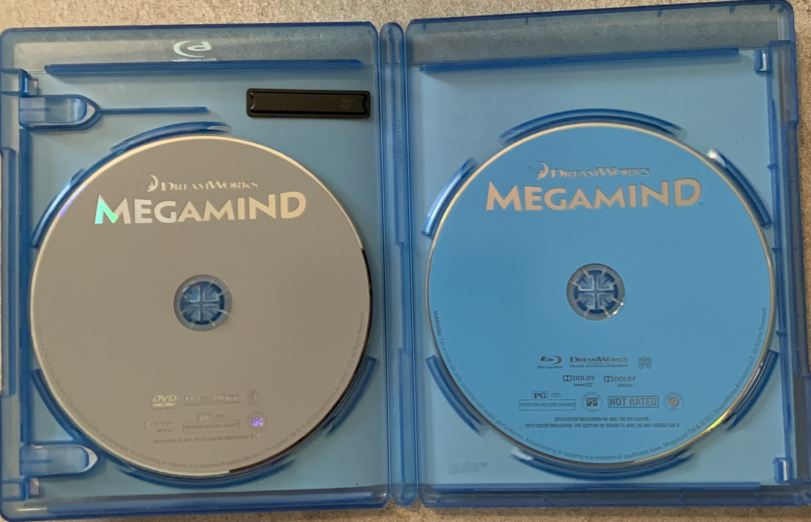 Megamind (Blu-ray/DVD Movie, 2011) VERY GOOD Dreamworks Animation SKG 2-Disc Set